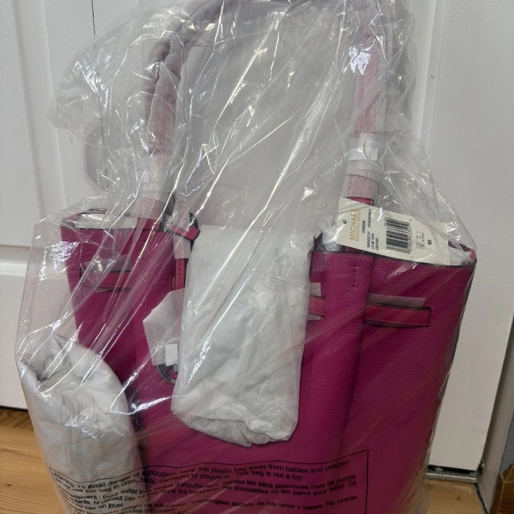 Michael Kors Large Carson Tote